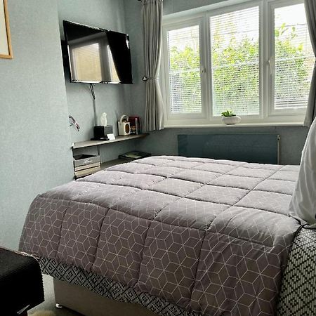 Woodbriar Bed & Breakfast Penmaen-mawr Eksteriør bilde